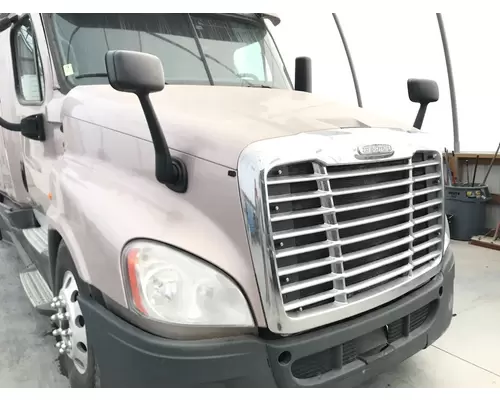 Freightliner CASCADIA Hood