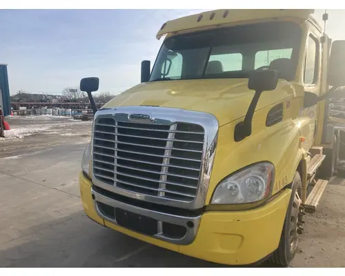 Freightliner CASCADIA Hood