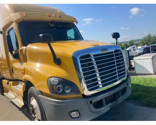 Freightliner CASCADIA Hood