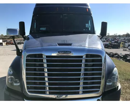 Freightliner CASCADIA Hood