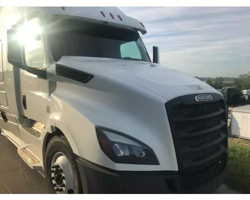 Freightliner CASCADIA Hood
