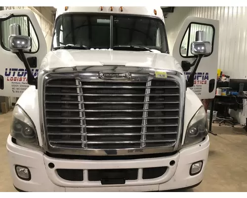 Freightliner CASCADIA Hood