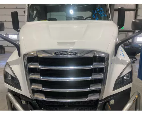 Freightliner CASCADIA Hood