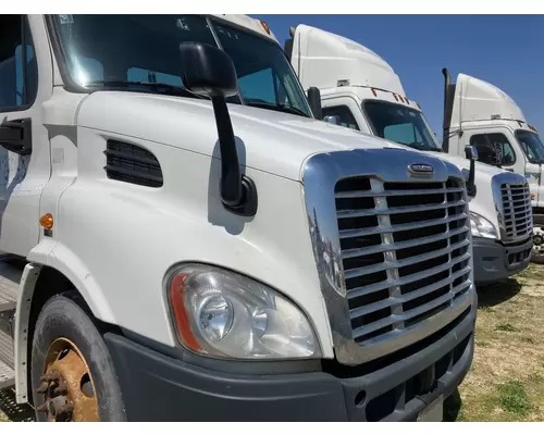 Freightliner CASCADIA Hood