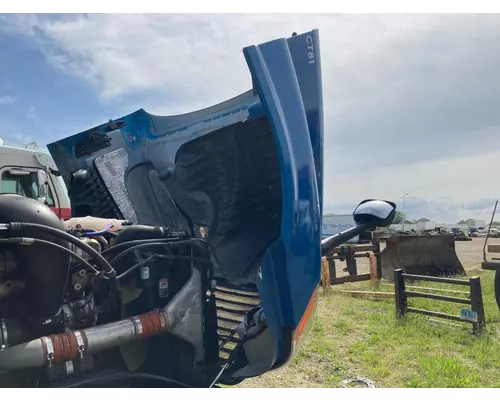 Freightliner CASCADIA Hood