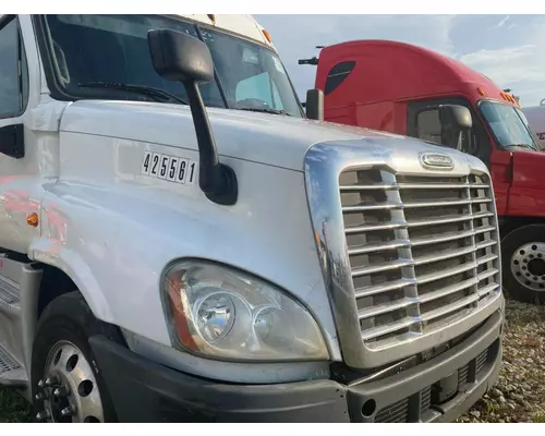 Freightliner CASCADIA Hood