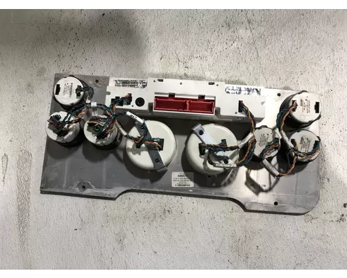 Freightliner CASCADIA Instrument Cluster