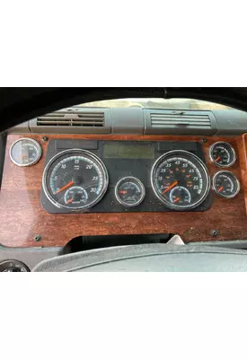 Freightliner CASCADIA Instrument Cluster