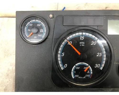 Freightliner CASCADIA Instrument Cluster