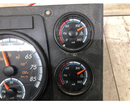 Freightliner CASCADIA Instrument Cluster