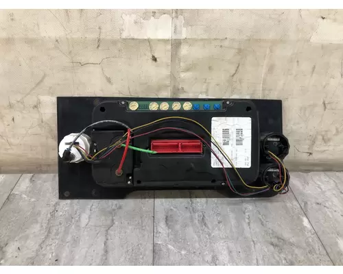 Freightliner CASCADIA Instrument Cluster