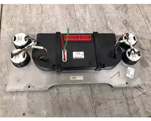 Freightliner CASCADIA Instrument Cluster