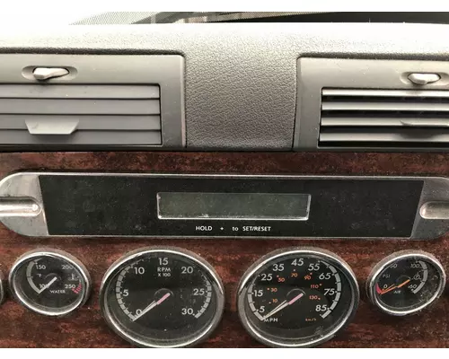 Freightliner CASCADIA Instrument Cluster