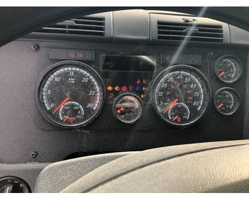 Freightliner CASCADIA Instrument Cluster