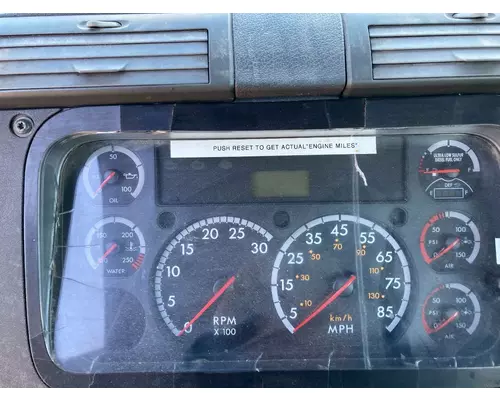 Freightliner CASCADIA Instrument Cluster