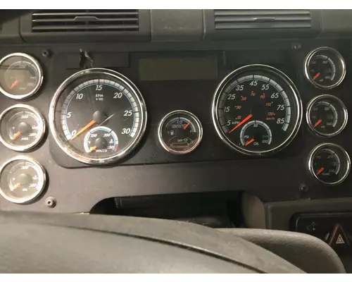 Freightliner CASCADIA Instrument Cluster