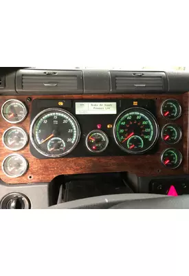 Freightliner CASCADIA Instrument Cluster