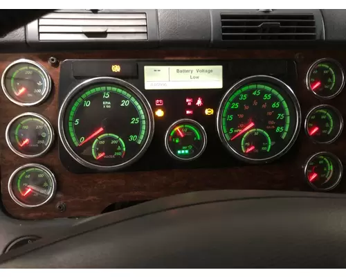 Freightliner CASCADIA Instrument Cluster