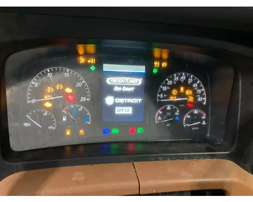 Freightliner CASCADIA Instrument Cluster