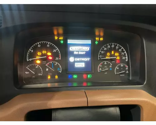 Freightliner CASCADIA Instrument Cluster