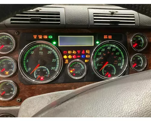 Freightliner CASCADIA Instrument Cluster