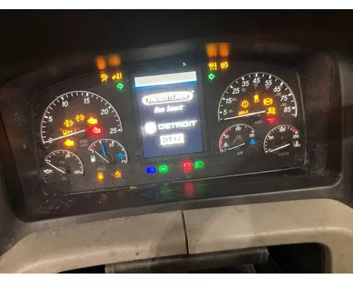 Freightliner CASCADIA Instrument Cluster