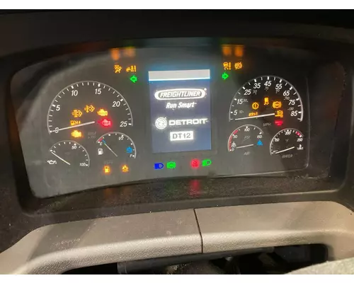 Freightliner CASCADIA Instrument Cluster