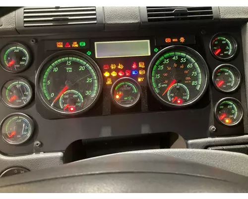 Freightliner CASCADIA Instrument Cluster