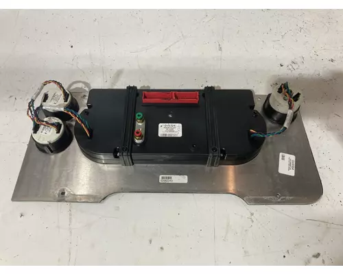 Freightliner CASCADIA Instrument Cluster