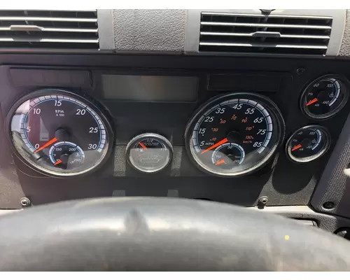 Freightliner CASCADIA Instrument Cluster