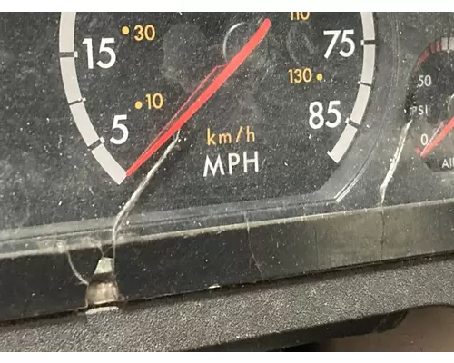 Freightliner CASCADIA Instrument Cluster