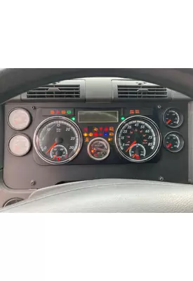 Freightliner CASCADIA Instrument Cluster