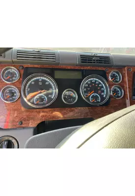 Freightliner CASCADIA Instrument Cluster