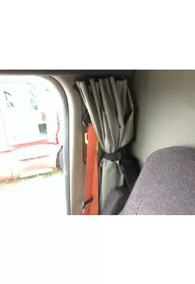 Freightliner CASCADIA Interior Curtains