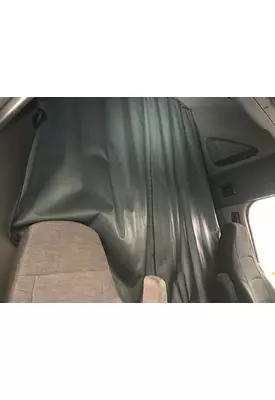 Freightliner CASCADIA Interior Curtains