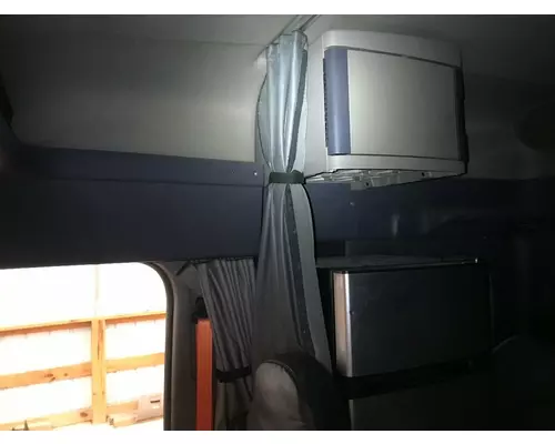 Freightliner CASCADIA Interior Curtains