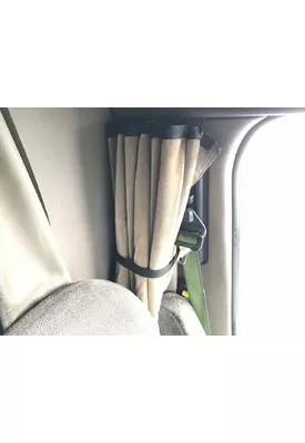 Freightliner CASCADIA Interior Curtains