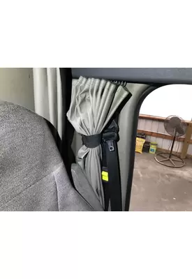 Freightliner CASCADIA Interior Curtains