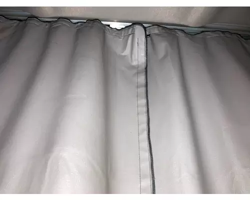 Freightliner CASCADIA Interior Curtains