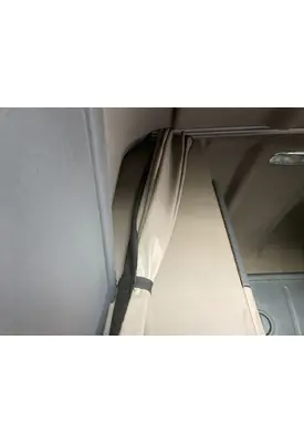 Freightliner CASCADIA Interior Curtains