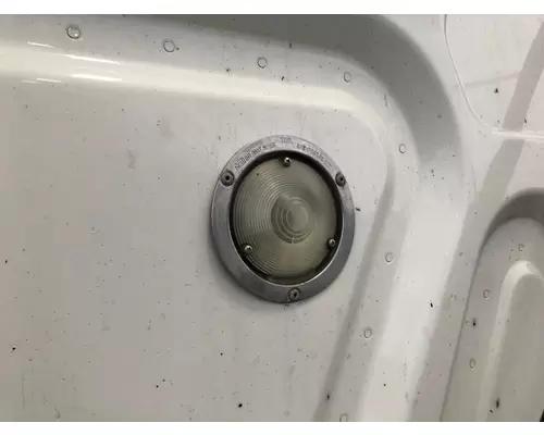Freightliner CASCADIA Lighting, Exterior
