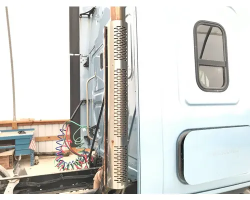 Freightliner CASCADIA Muffler Shield