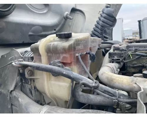 Freightliner CASCADIA Radiator Overflow Bottle  Surge Tank