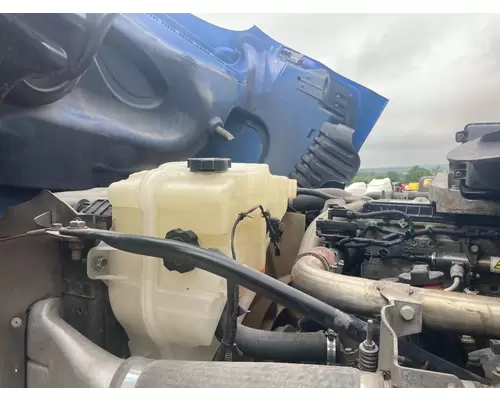 Freightliner CASCADIA Radiator Overflow Bottle  Surge Tank