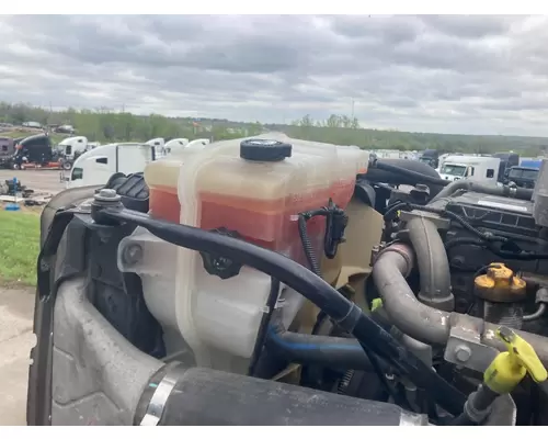 Freightliner CASCADIA Radiator Overflow Bottle  Surge Tank