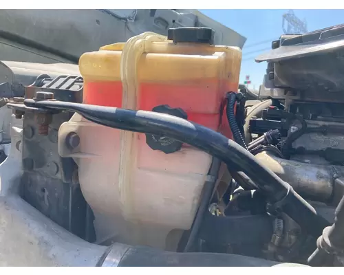 Freightliner CASCADIA Radiator Overflow Bottle  Surge Tank