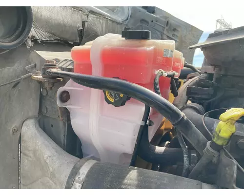 Freightliner CASCADIA Radiator Overflow Bottle  Surge Tank