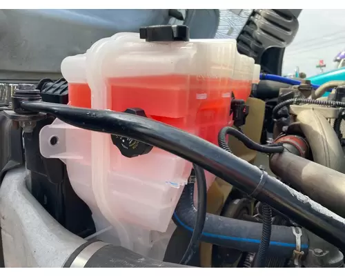 Freightliner CASCADIA Radiator Overflow Bottle  Surge Tank
