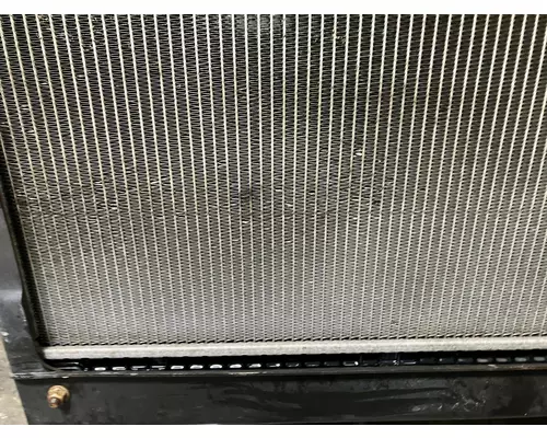 Freightliner CASCADIA Radiator