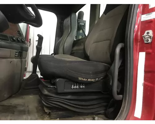 Freightliner CASCADIA Seat (Air Ride Seat)